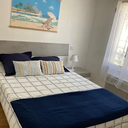 Agreable Balcon Parking Apartment